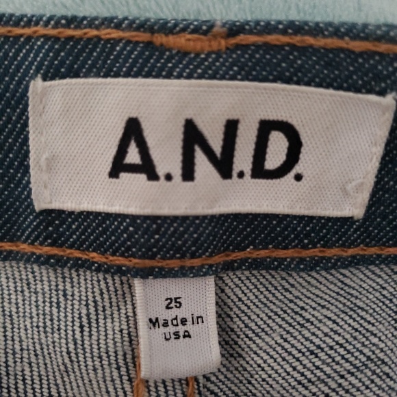 A.N.D. cropped jeans - Picture 6 of 8